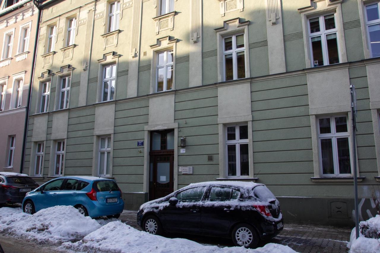 Zamoyskiego Jacuzzi Apartment Красков Екстериор снимка
